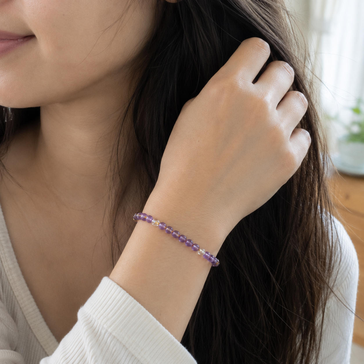 Guest jewelry moment